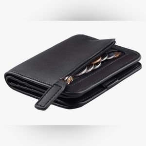 Women’s Black Leather RFID Blocking Wallet